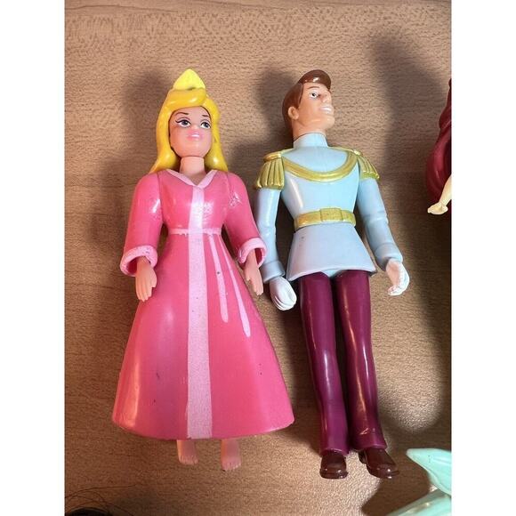 Polly Pocket Miscellaneous Figures Rubber Dresses Disney Princesses - Picture 2 of 12